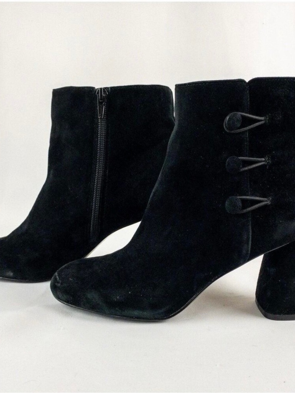Nine West KerryLeeo Black Suede Ankle Booties Womens 8.5